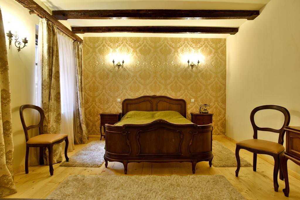 Casa Antiqua Otel Braşov Oda fotoğraf