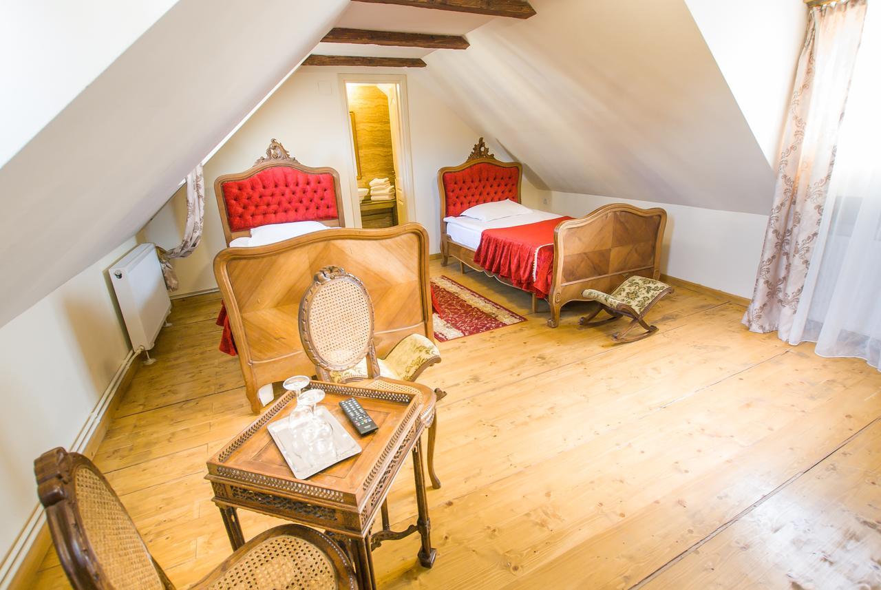 Casa Antiqua Otel Braşov Dış mekan fotoğraf
